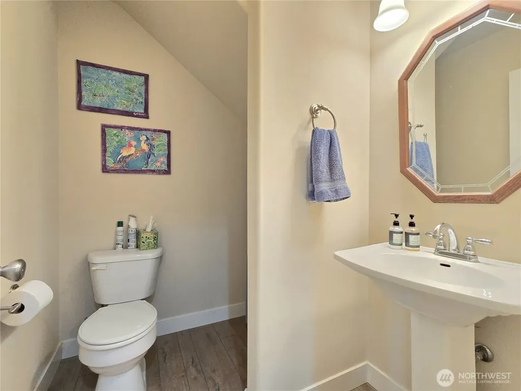 4912 165th Ave SW Longbranch WA 98351