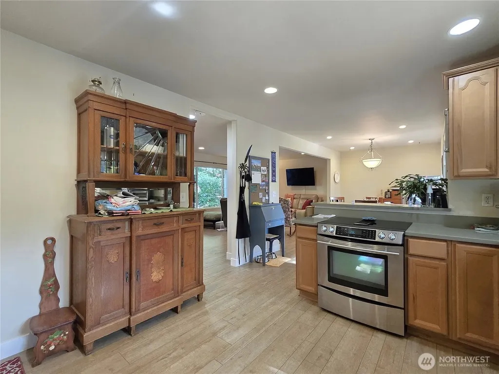 4912 165th Ave SW Longbranch WA 98351