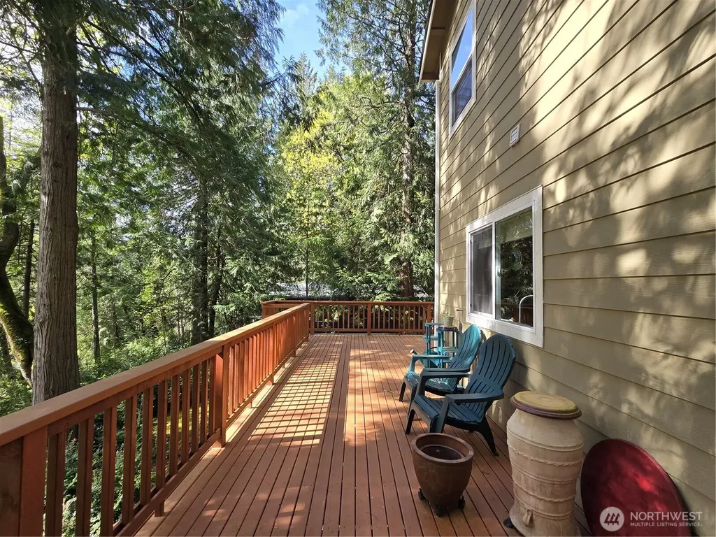 4912 165th Ave SW Longbranch WA 98351