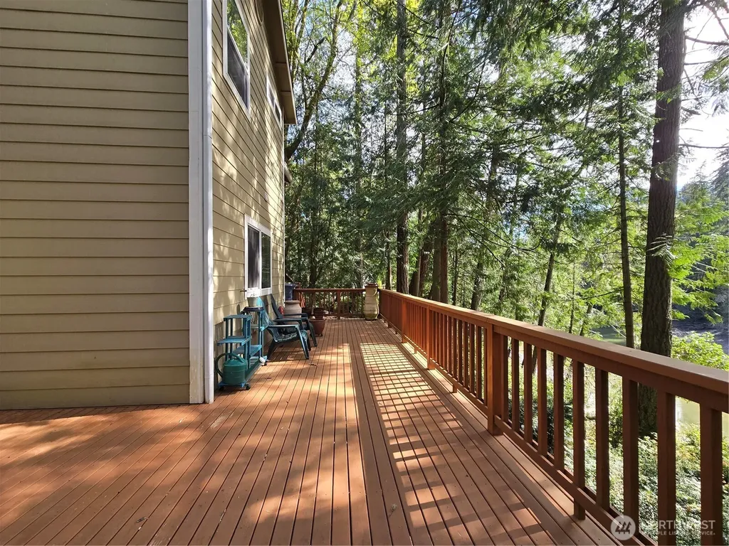 4912 165th Ave SW Longbranch WA 98351
