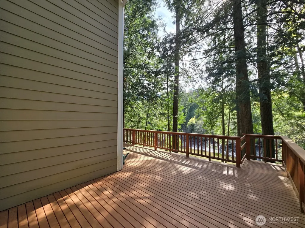 4912 165th Ave SW Longbranch WA 98351