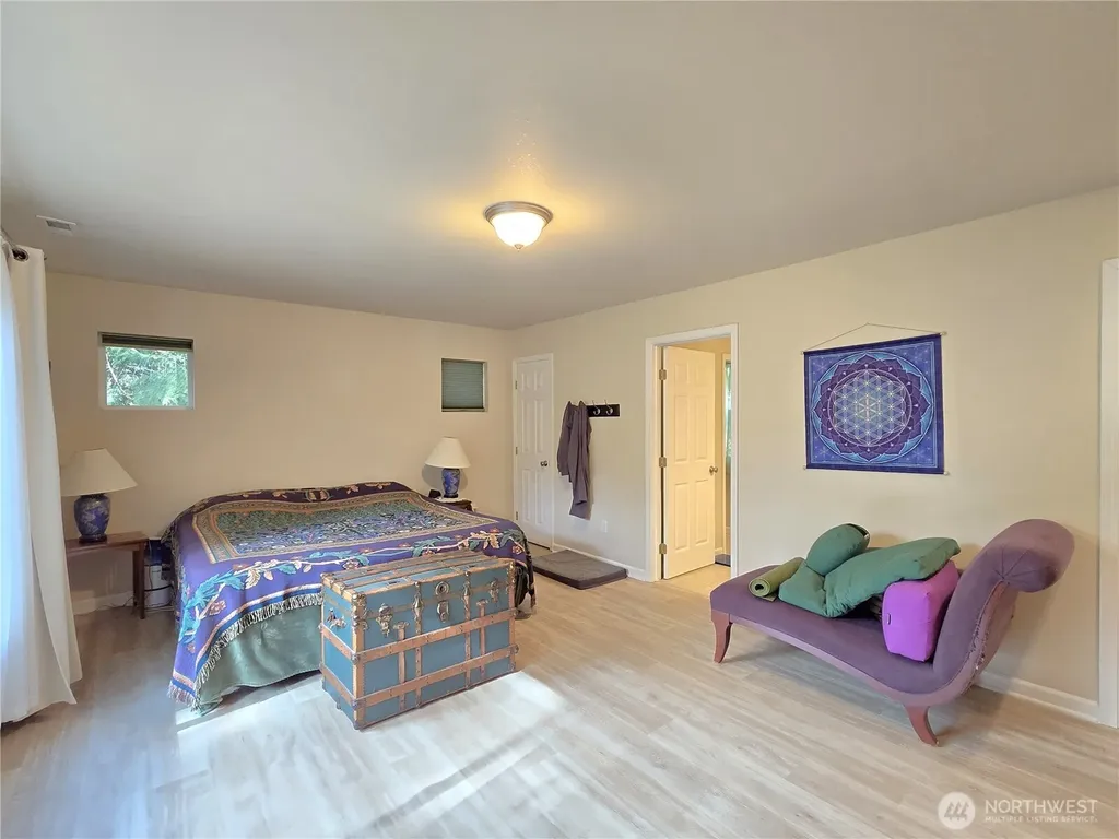 4912 165th Ave SW Longbranch WA 98351