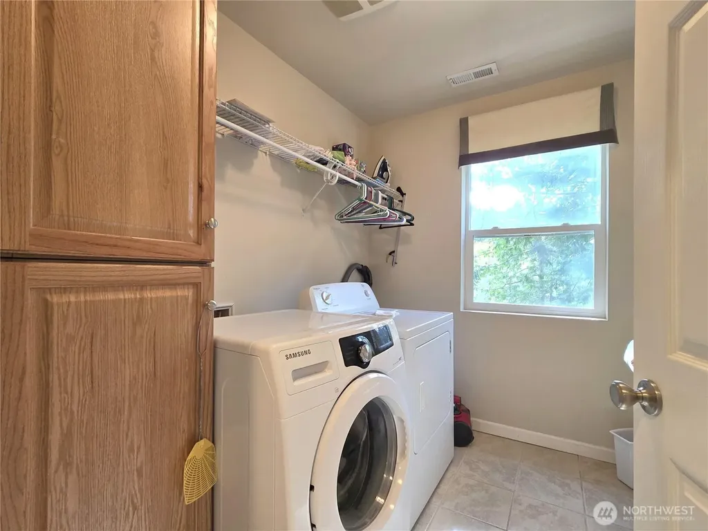 4912 165th Ave SW Longbranch WA 98351