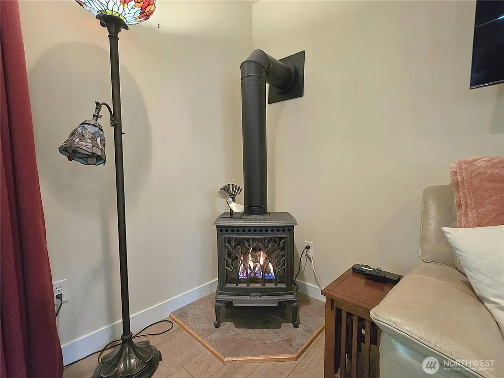 4912 165th Ave SW Longbranch WA 98351
