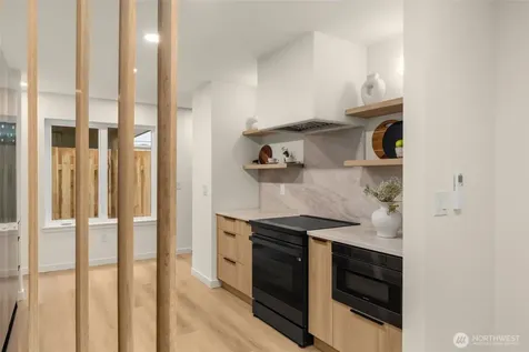 14035 Densmore Avenue N Seattle WA 98133