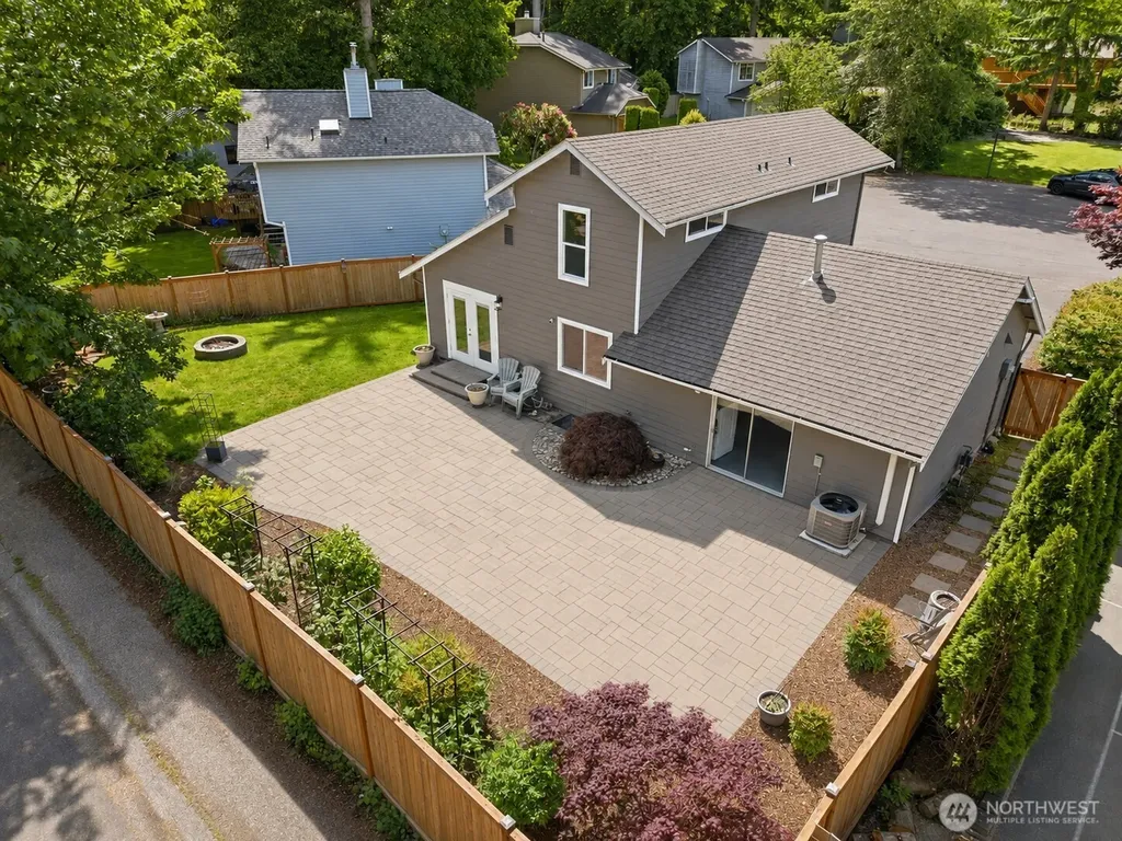 14152 87th Place NE Kirkland WA 98034