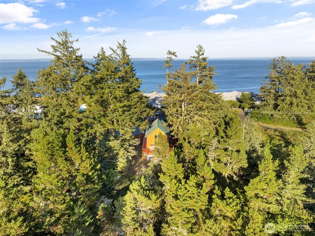 1019 Catala Avenue SE Ocean Shores WA 98569