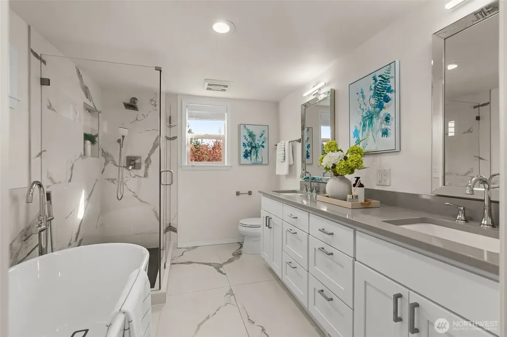 216 167th Place NE Bellevue WA 98008