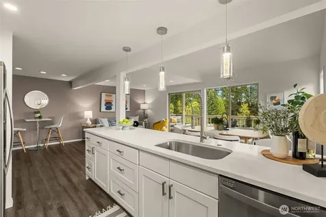 216 167th Place NE Bellevue WA 98008