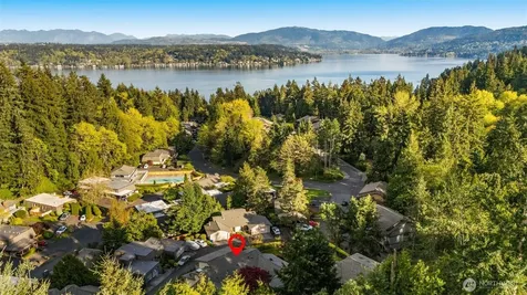 216 167th Place NE Bellevue WA 98008