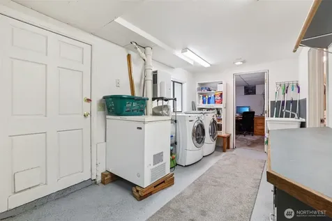 17209 W Riverside Drive Bothell WA 98011