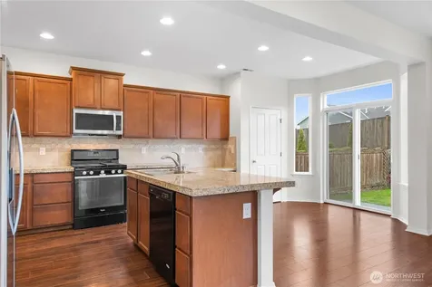 8410 72nd Place NE Marysville WA 98270