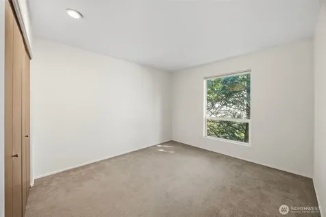 1417 N 200th Street Shoreline WA 98133