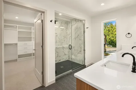 12249 NE 66th Street Kirkland WA 98033