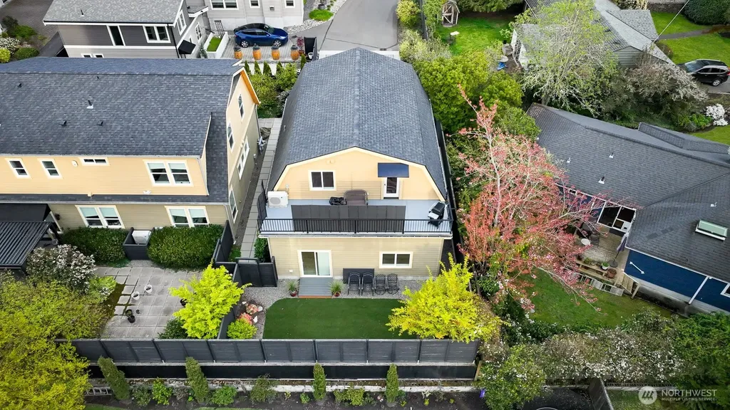 12011 9th Avenue NW Seattle WA 98177