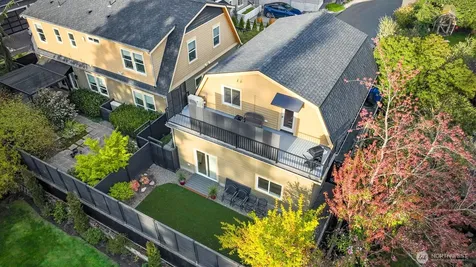 12011 9th Avenue NW Seattle WA 98177
