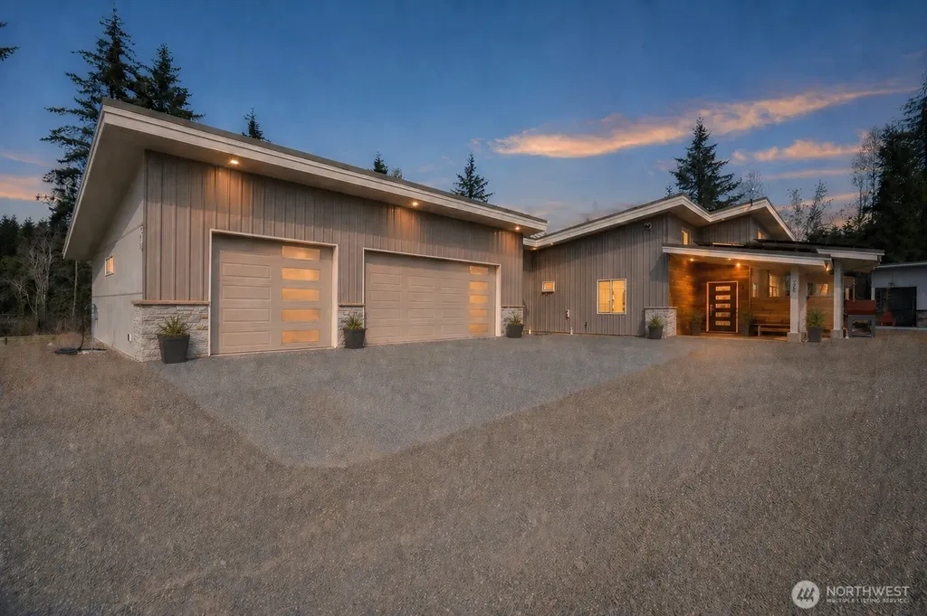 216 Huckleberry Hill Drive Port Angeles WA 98363