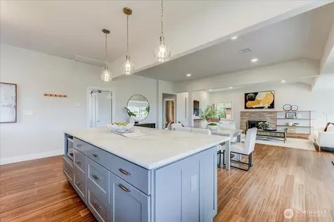 3228 57th Avenue SW Seattle WA 98116