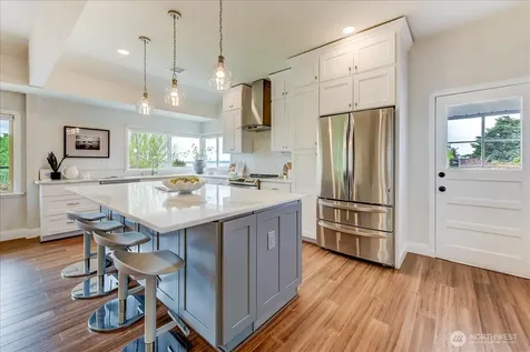 3228 57th Avenue SW Seattle WA 98116