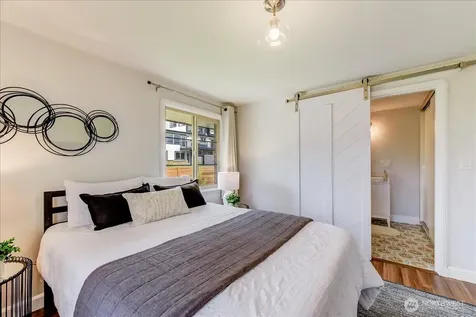 3228 57th Avenue SW Seattle WA 98116