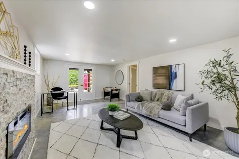 3228 57th Avenue SW Seattle WA 98116