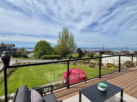 3228 57th Avenue SW Seattle WA 98116
