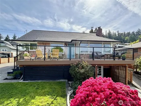 3228 57th Avenue SW Seattle WA 98116