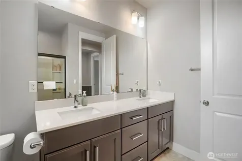 23641 SE 269th Court Maple Valley WA 98038