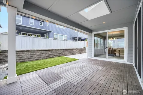 23641 SE 269th Court Maple Valley WA 98038