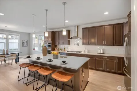 23641 SE 269th Court Maple Valley WA 98038