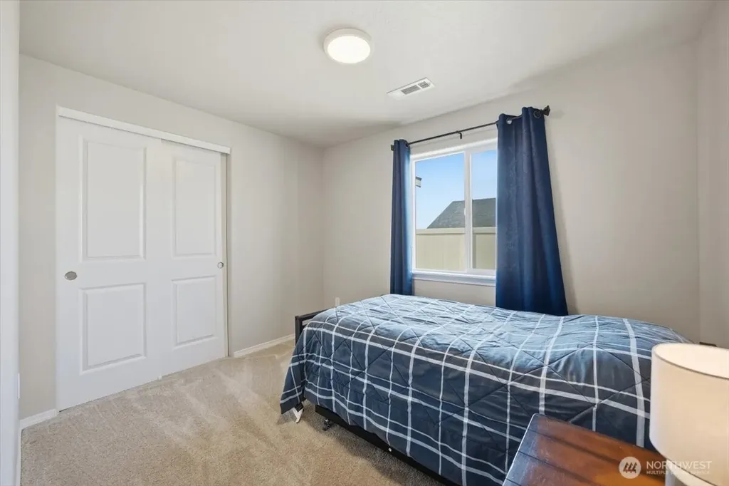 700 Regina Place Grandview WA 98930