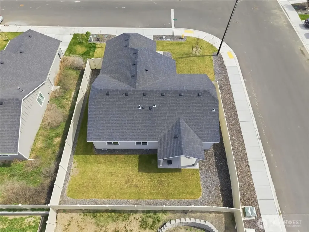 700 Regina Place Grandview WA 98930