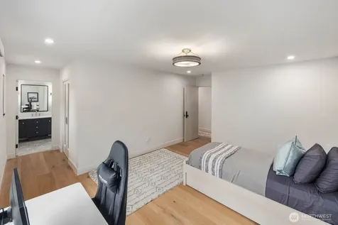 5419 247th Place SE Issaquah WA 98029