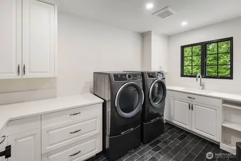 5419 247th Place SE Issaquah WA 98029