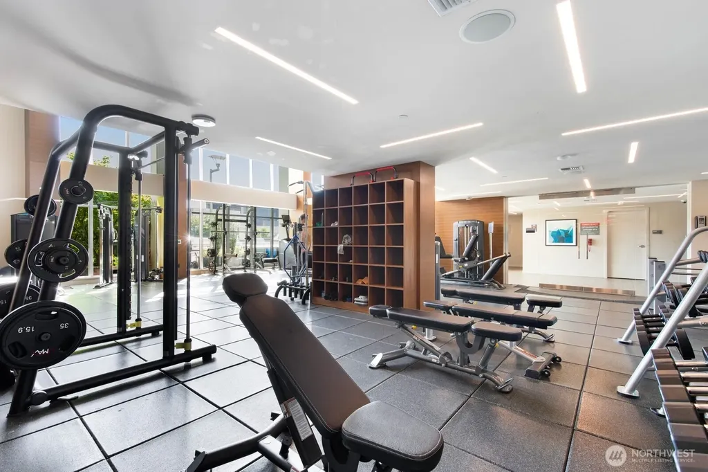 588 Bell Street Seattle WA 98121