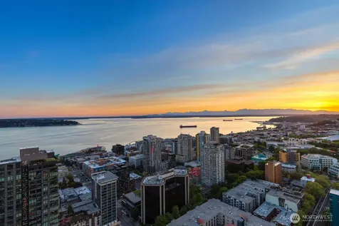 588 Bell Street Seattle WA 98121