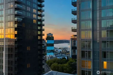 588 Bell Street Seattle WA 98121