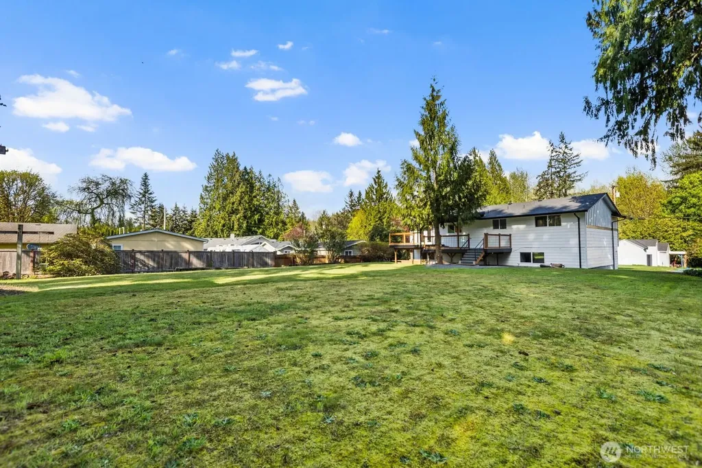 2506 101st Avenue NE Lake Stevens WA 98258