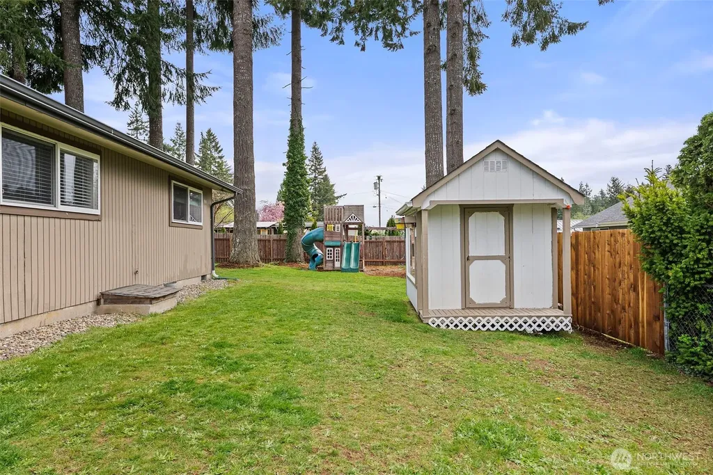 103 Hillcrest Drive Elma WA 98541