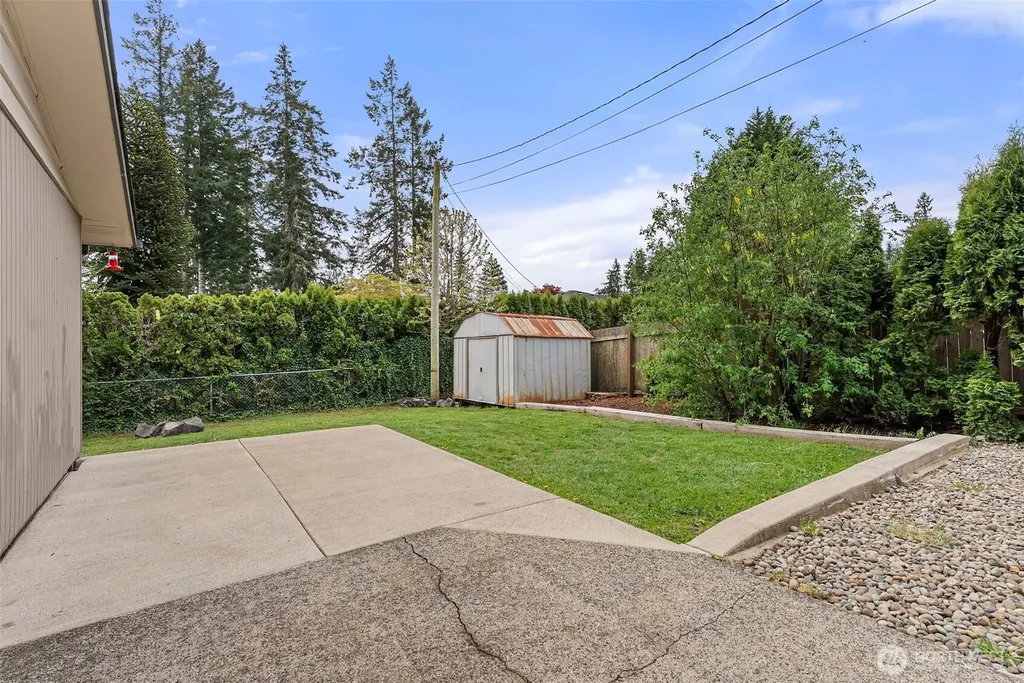 103 Hillcrest Drive Elma WA 98541