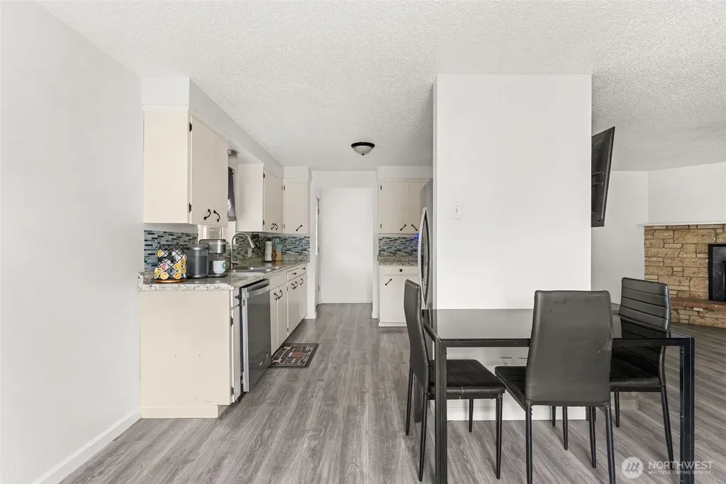 103 Hillcrest Drive Elma WA 98541