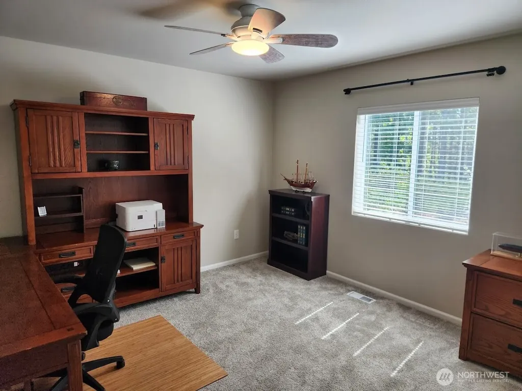 1230 Baker Heights Loop Bremerton WA 98312
