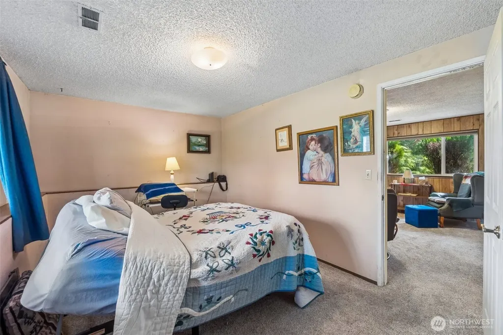 16224 17th Avenue Ct E Tacoma WA 98445