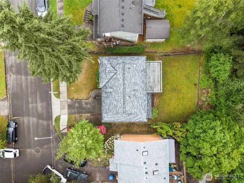 4826 S 49th Street Tacoma WA 98409