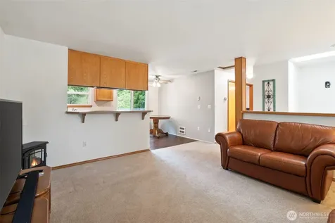 4826 S 49th Street Tacoma WA 98409