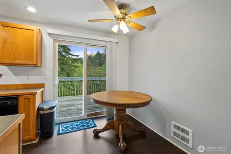 4826 S 49th Street Tacoma WA 98409