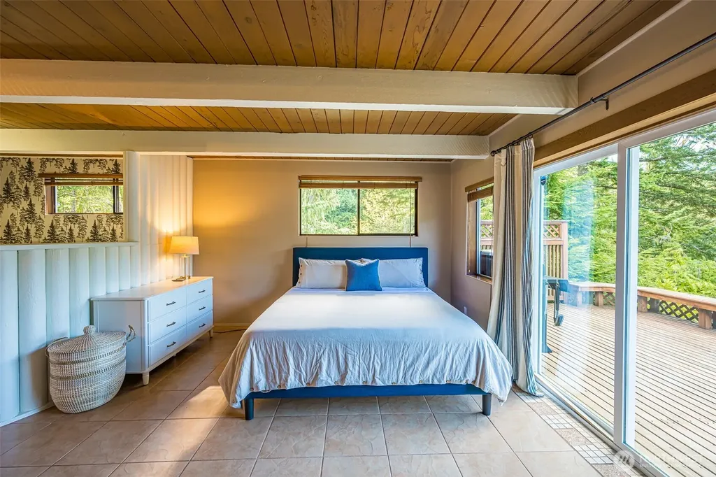 42 Storman Place Port Angeles WA 98363