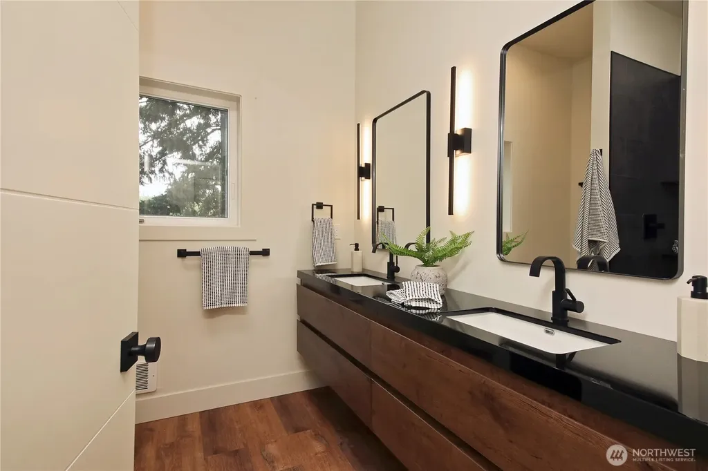 5639 Morningtown Place Freeland WA 98249
