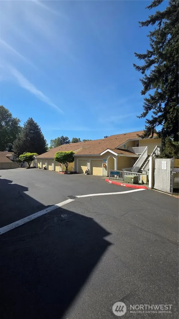 2680 118th Avenue SE Bellevue WA 98005