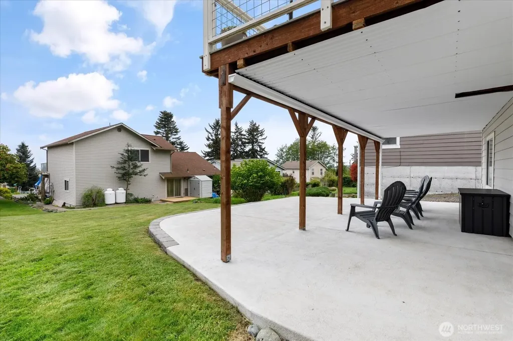 1070 Halsey Drive Coupeville WA 98239
